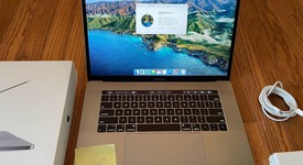 Good
													MacBook Pro 2018 (With Touch Bar) - 15" - I7, Silver, 256 GB, 16 GB, photo 2 of 10