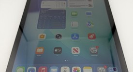 Fair
													Apple iPad 8th Gen - Unlocked, Gray, 32 GB, A2428, photo 1 of 18