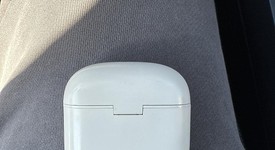 Used
													Bose QuietComfort Ultra Earbuds - White, photo 2 of 4