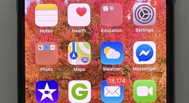 Good
													Apple iPhone Xs - Unlocked, Gold, 64 GB, A1920, photo 1 of 10