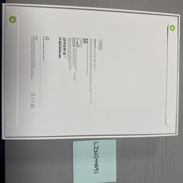 Apple iPad Pro 11 inch (M5) 2025 - Wi-Fi, 256 GB, Silver, Apple M5 9-Core, A3357, Standard Glass