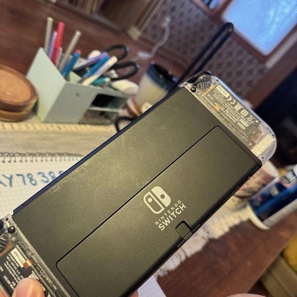 Nintendo Switch - OLED - 64 GB, White