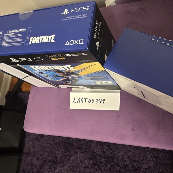 PlayStation 5 Slim Digital Edition (2023) - 825 GB, White