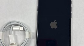 Mint
													Apple iPhone SE 3rd Gen 2022 - Unlocked, Midnight, 64 GB, A2595, photo 1 of 7