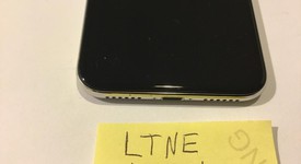Good
													Apple iPhone X - Xfinity, Silver, 64 GB, A1865, photo 2 of 14