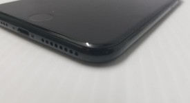 Good
													Apple iPhone 7 Plus - Verizon, Jet Black, 128 GB, A1661, photo 5 of 9