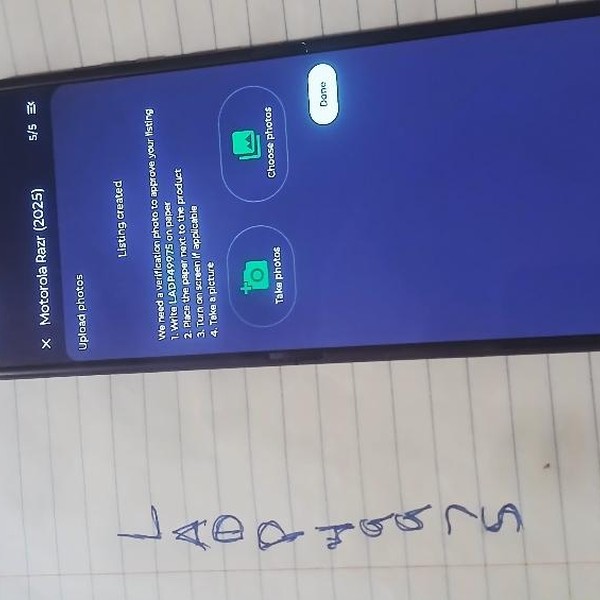 Motorola Razr (2025) - Unlocked, 256 GB, Blue, 8 GB