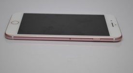 Good
													Apple iPhone 7 Plus - Unlocked, Rose Gold, 32 GB, A1661, photo 5 of 10