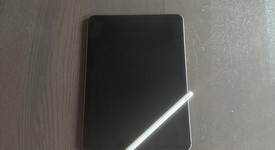 Fair
													Apple iPad Air 4th Gen - AT&T, Gray, 64 GB, A2324, photo 3 of 12