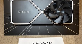 Used
													Nvidia GeForce RTX 4090 Founders Edition - 900-1G136-2530-000, photo 1 of 4