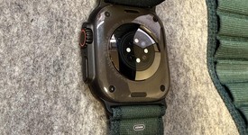 Good
													Apple Watch Ultra 2 49mm - Unlocked, Black, A2986, photo 5 of 10