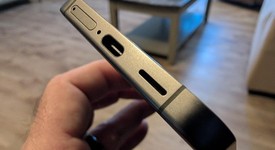 Mint
													Samsung Galaxy S24 - Unlocked, Black, 256 GB, 8 GB, SM-S921U1, photo 2 of 15