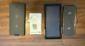 Mint
													Motorola Razr Ultra (2025) - Unlocked, PANTONE Mountain Trail, 1 TB, 16 GB, photo 1 of 18