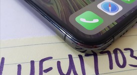 Good
													Apple iPhone Xs - Unlocked Non-US, Gray, 64 GB, A2098, photo 3 of 46
