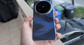 Good
													Vivo X200 Pro - Unlocked Non-US, Blue, 512 GB, 16 GB, photo 4 of 8
