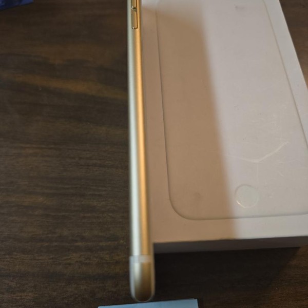 Apple iPhone 6 Plus - Unlocked, 16 GB, Gold, A1522