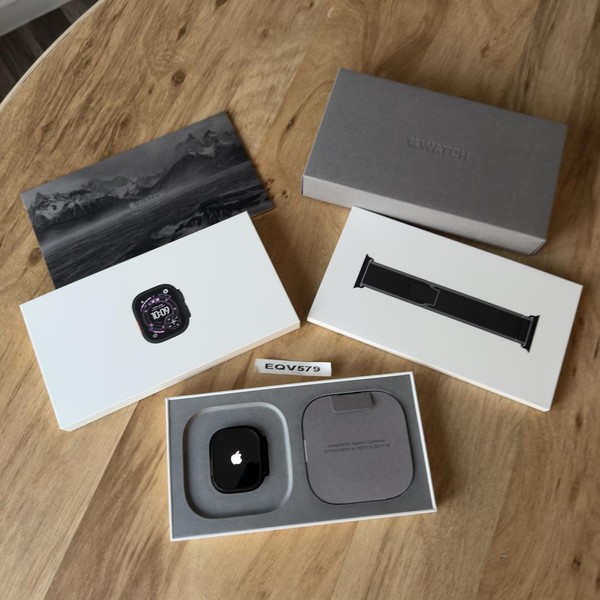 Apple Watch Ultra 3 49mm - Unlocked, Black, A3281