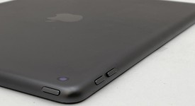 Fair
													Apple iPad 9th Gen - Wi-Fi, Gray, 64 GB, A2602, photo 4 of 6