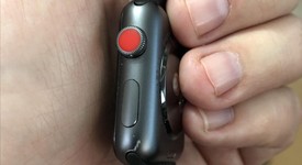 Good
													Apple Watch Series 3 42mm - Unlocked, Gray, A1861, Aluminum, photo 3 of 7