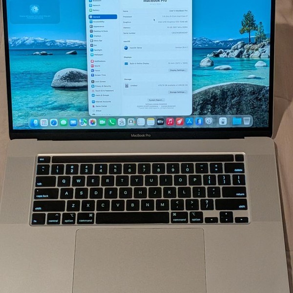 MacBook Pro 2019 - 16 inch - 512 GB, Silver, 16 GB, Intel Core i7