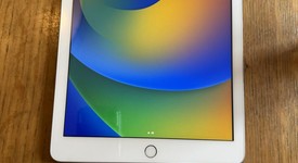 Good
													Apple iPad 5th Gen - Unlocked, Silver, 32 GB, A1823, photo 1 of 4