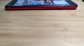 Good
													Apple iPhone SE 2nd Gen 2020 - Unlocked, Red, 64 GB, A2275, photo 4 of 14