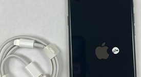 Mint
													Apple iPhone SE 3rd Gen 2022 - Unlocked, Midnight, 64 GB, A2595, photo 1 of 10