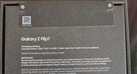 New
													Samsung Galaxy Z Flip7 - Unlocked, Blue Shadow, 512 GB, 12 GB, SM-F766U1, photo 3 of 4