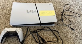 Mint
													PlayStation 5 Slim Digital Edition (2023) - White, 1 TB, photo 5 of 11