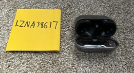 Used
													Samsung Galaxy Buds3 Pro - Silver, photo 2 of 6