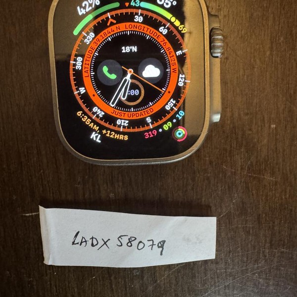 Apple Watch Ultra 49mm - Unlocked, Titanium, A2622