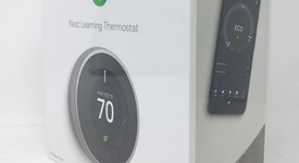 New
													Nest Thermostat 3rd Gen - Silver, photo 3 of 4
