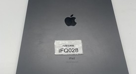 Good
													Apple iPad Pro 12.9" 4th Gen 2020 - Wi-Fi, Gray, 256 GB, A2229, photo 4 of 9