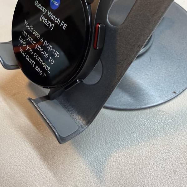 Samsung Galaxy Watch FE - Unlocked, Black, 40 mm