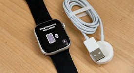 Fair
													Apple Watch Series 8 45mm - Unlocked, Silver, A2774 - Cellular, Aluminum, photo 2 of 8