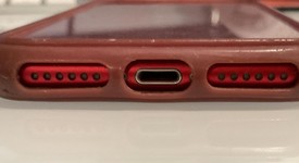 Mint
													Apple iPhone SE 3rd Gen 2022 - Unlocked, Red, 256 GB, A2595, photo 4 of 13