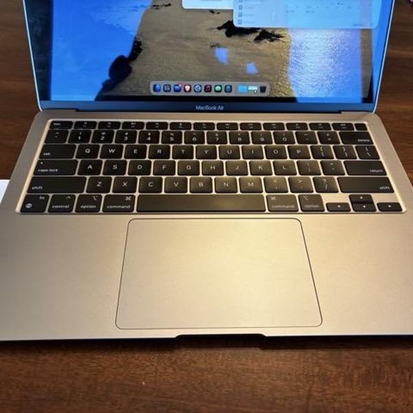MacBook Air 2020 - 13 inch - 256 GB, Gray, 8 GB, Apple M1