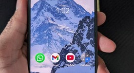 Mint
													Google Pixel 9 - Unlocked, Obsidian, 128 GB, 12 GB, G2YBB, photo 5 of 9