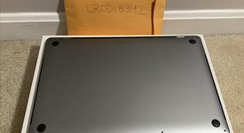Mint
													MacBook Pro 2018 (With Touch Bar) - 15" - I9, Gray, 4 TB, 32 GB, photo 4 of 12