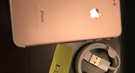 Good
													Apple iPhone 7 - Unlocked, Rose Gold, 128 GB, A1778, GSM, photo 5 of 10