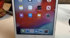 Good
													Apple iPad Mini 2 Retina - Unlocked, White, 16 GB, photo 4 of 4