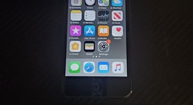Good
													Apple iPod Touch 6th Gen - Wi-Fi, Gray, 32 GB, photo 2 of 3