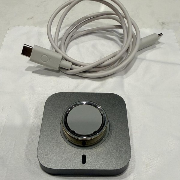 Oura Ring Gen 4 - Gold, Size 10
