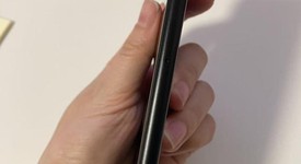 Good
													Apple iPhone SE 2nd Gen 2020 - Unlocked, Black, 64 GB, A2275, photo 5 of 8