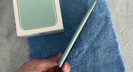 Mint
													Apple iPhone 11 - Verizon, Green, 64 GB, A2111, photo 4 of 8