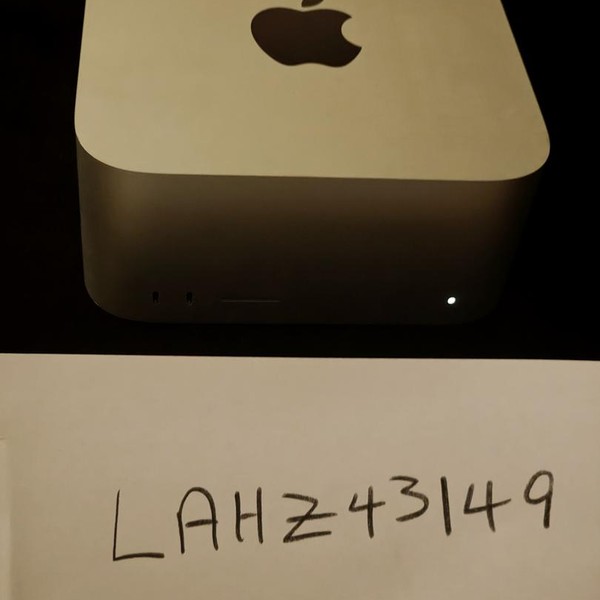 Mac Studio 2025 - 1 TB, 256 GB, Apple M3 Ultra 32-core