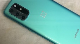 Mint
													OnePlus 8T - Unlocked, Green, 128 GB, 8 GB, photo 2 of 7