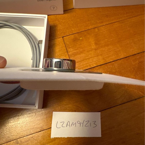 Oura Ring Gen 4 - Silver, Size 7