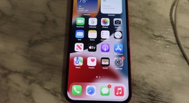Mint
													Apple iPhone 13 - Verizon, Red, 512 GB, A2482, photo 1 of 7