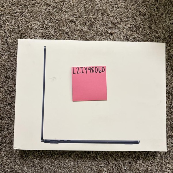 MacBook Air 2025 (M4) - 13 inch - 256 GB, Midnight, 16 GB, Apple M4